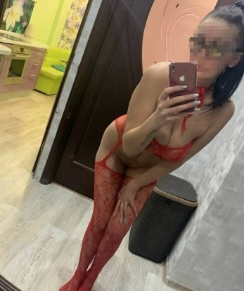 Полина